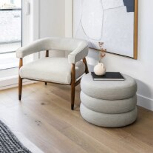 Lions Ottoman - Sand - S