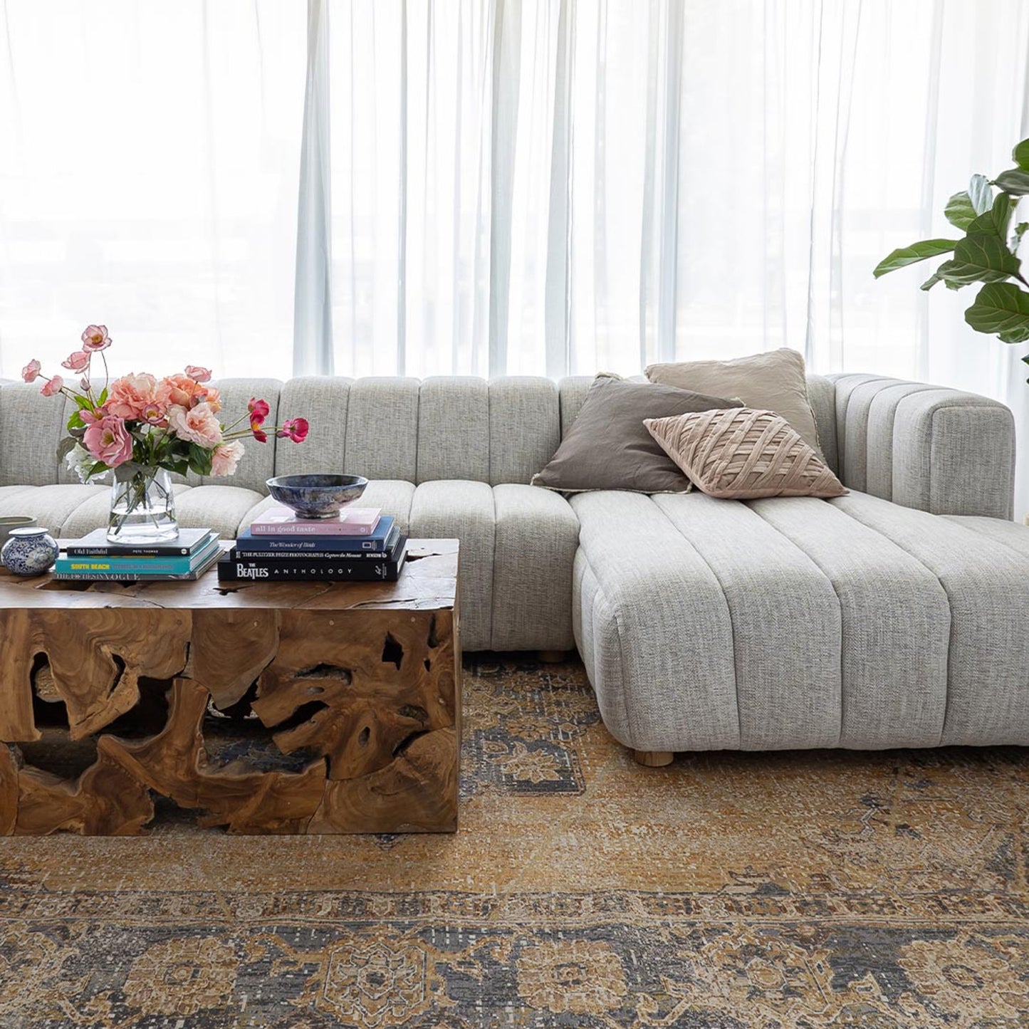 Granville Sectional - RHF Chaise - Coconut