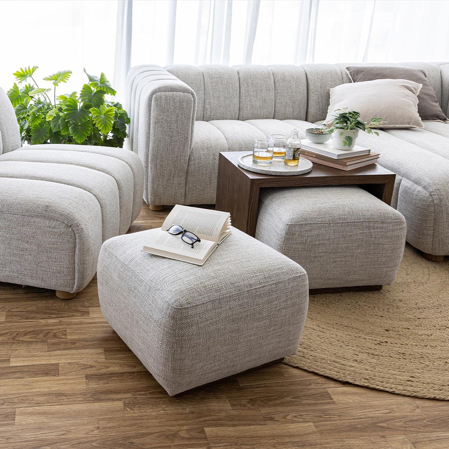 Granville Sectional - RHF Chaise - Coconut