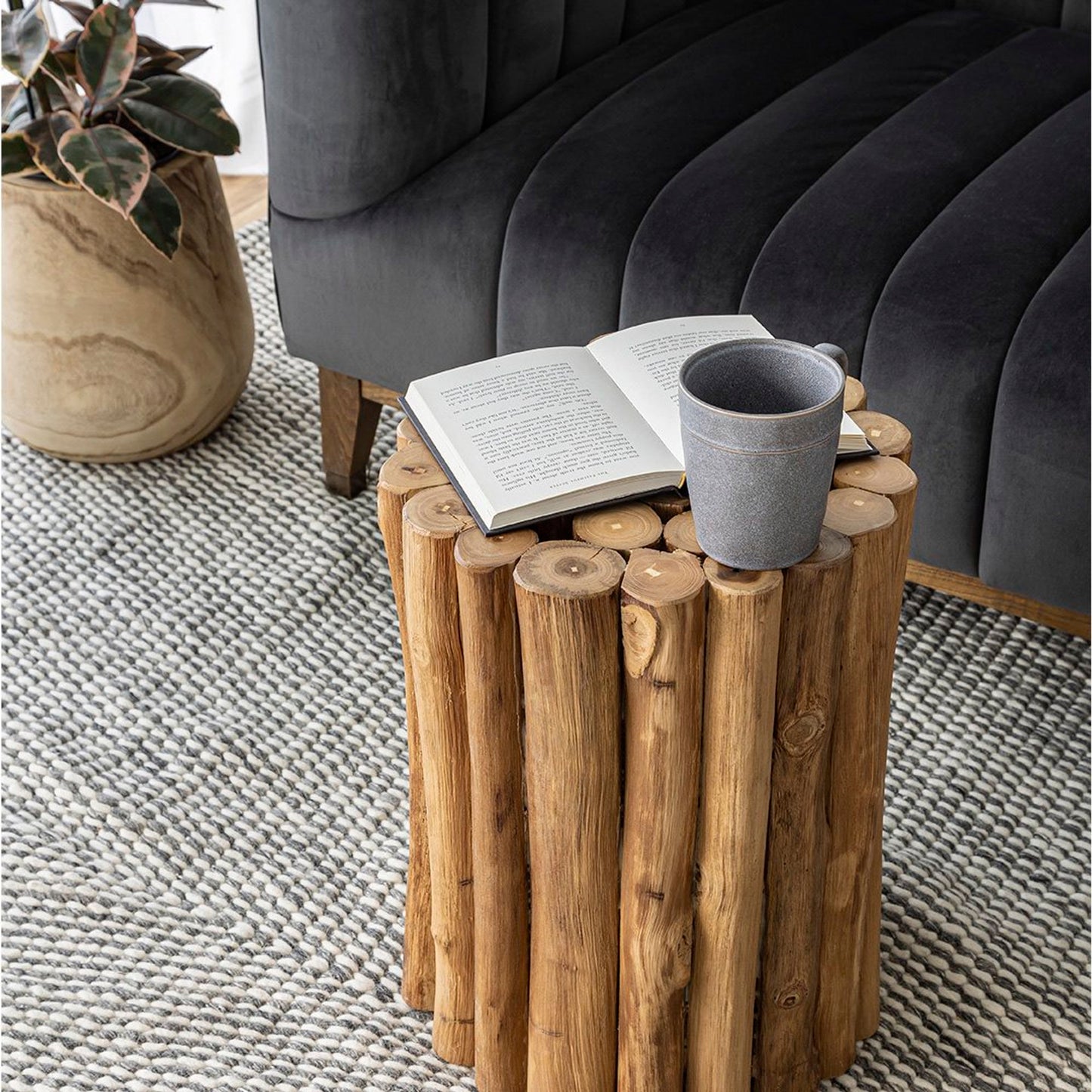 Pacific Kotak Stool - Round