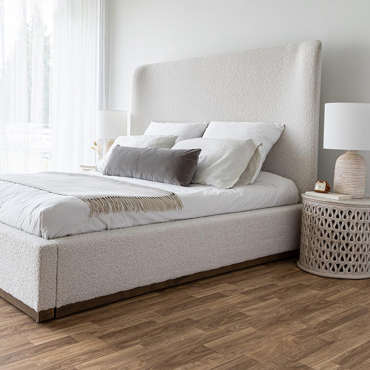 Granville King Bed - Off White