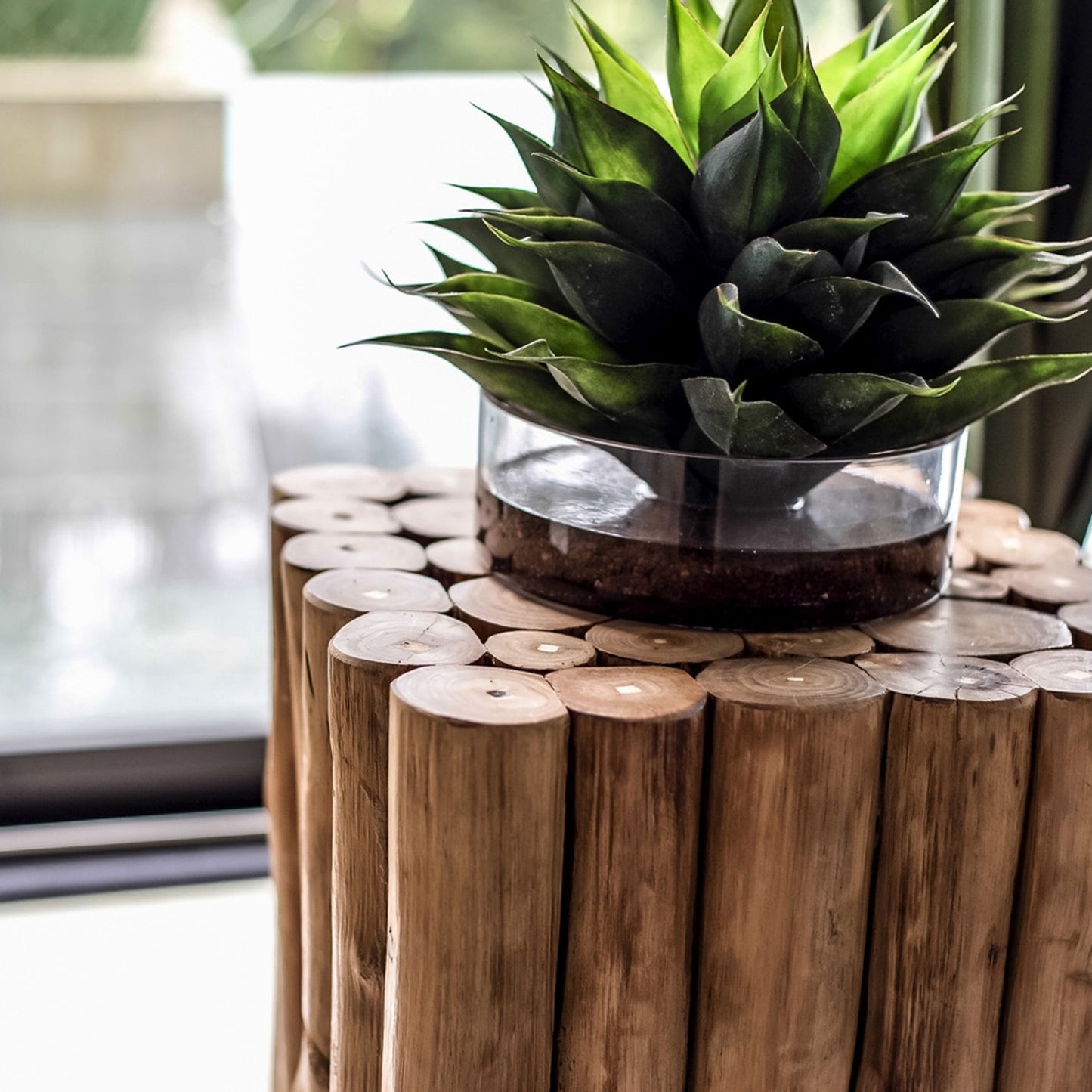 Pacific Kotak Square Stool