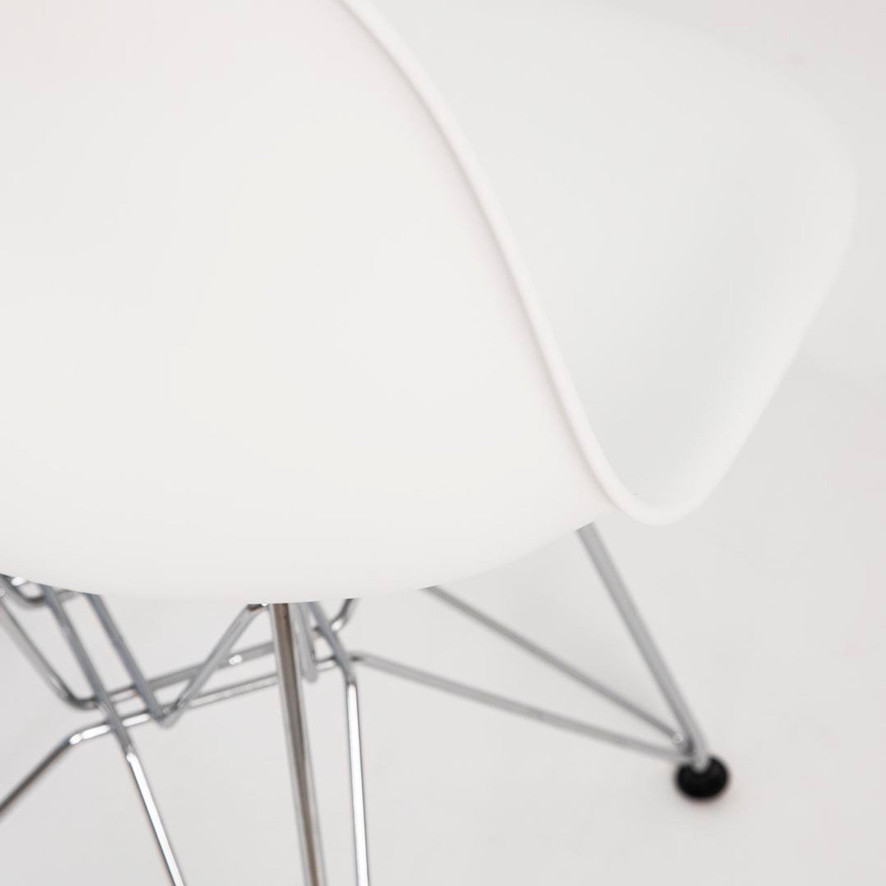 Fairview Chair - White Seat Chrome Base