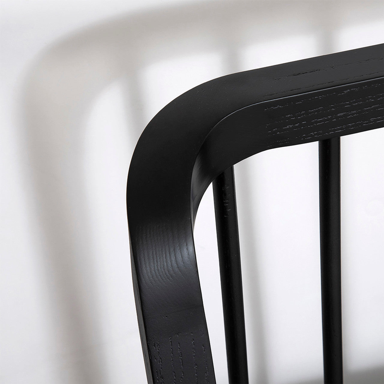 Dunbar Wood King Bed - Black