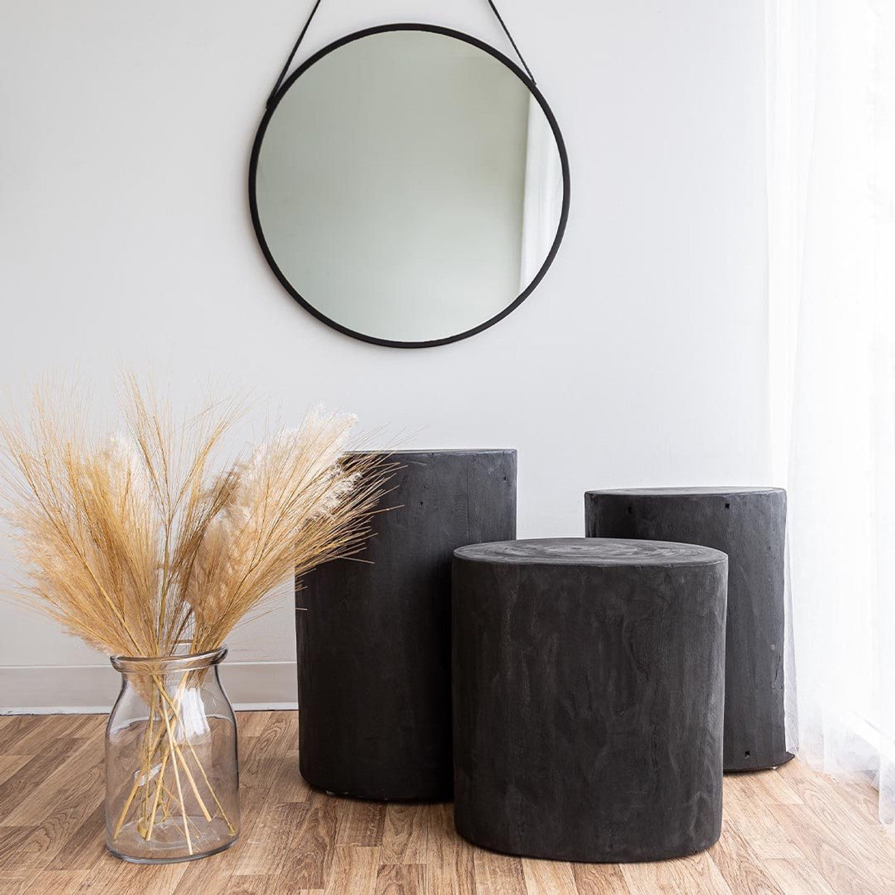 Collingwood Wide 16" Stump - Round - Black