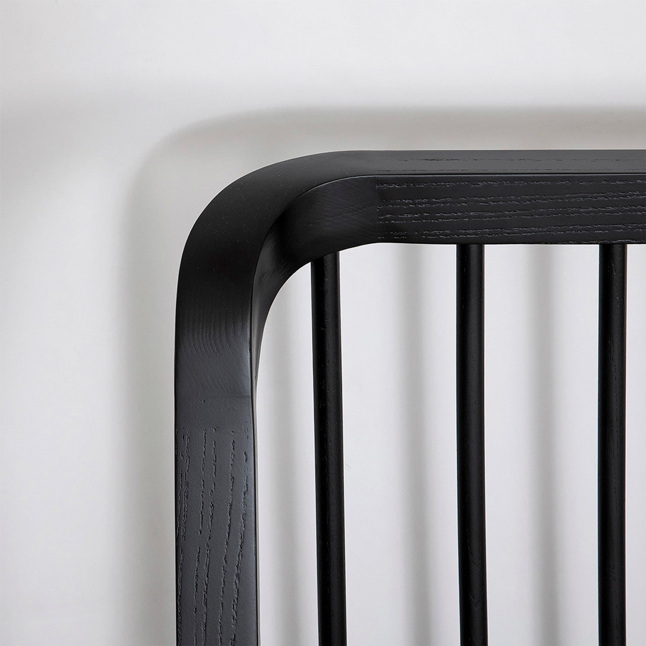 Dunbar Wood King Bed - Black