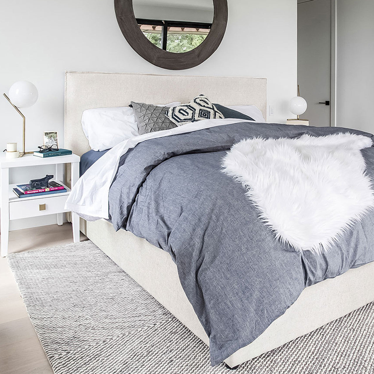 Shaughnessy King Bed - Cream
